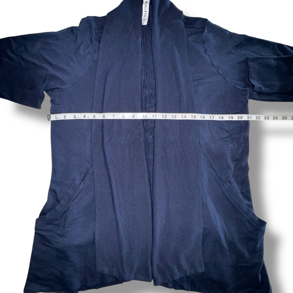 ATHLETA Pranayama Wrap with Shawl Collar - Navy XL - Picture 10 of 12
